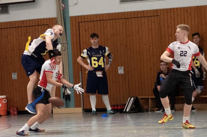 flag-football-lizzards-hornets-u16-flagliga-mitte-winter-2019-03-65.jpg