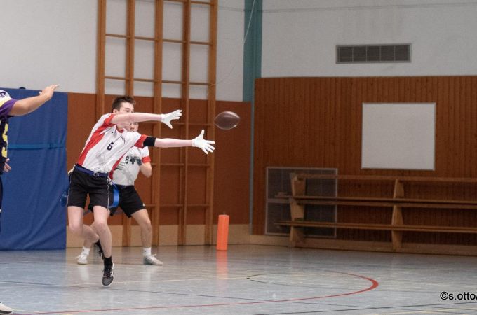 flag-football-lizzards-hornets-u16-flagliga-mitte-winter-2019-03-71.jpg