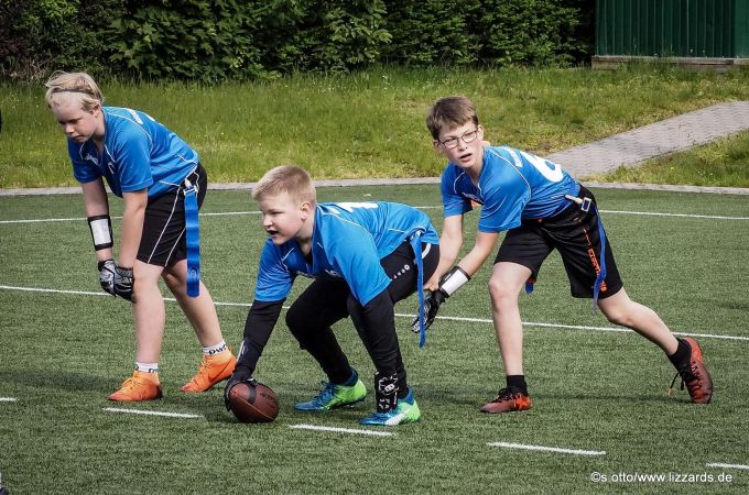 flag-football-lizzards-u13-redskins-2019-05-19-flagliga_066.jpg