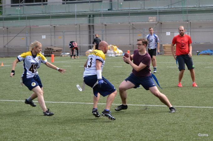 knower-bowl-2016-lizzards-flag-football_114.JPG