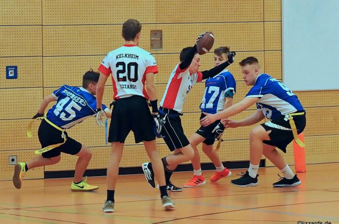 flag-football-u16-lizzards-pioneers-ii-flagliga-mitte-winter-2018-02.jpg