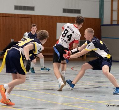 flag-football-lizzards-hornets-u16-flagliga-mitte-winter-2019-03-42.jpg