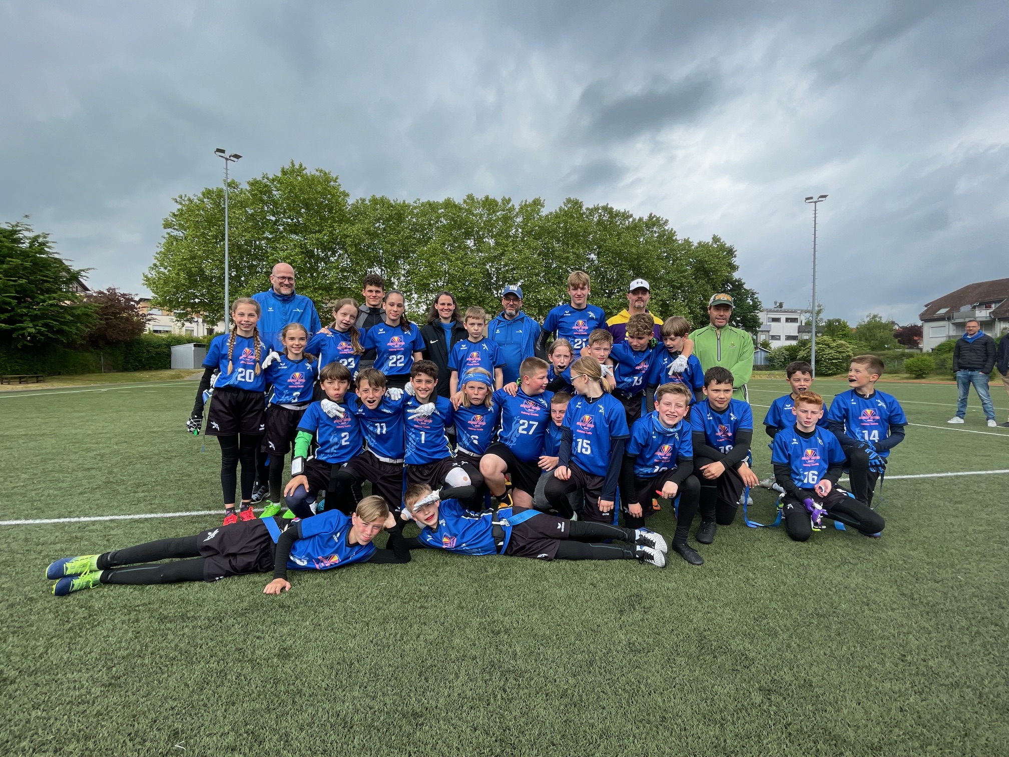 Gruppenfoto der Spieler der U13-Mannschaft von Lizzards.